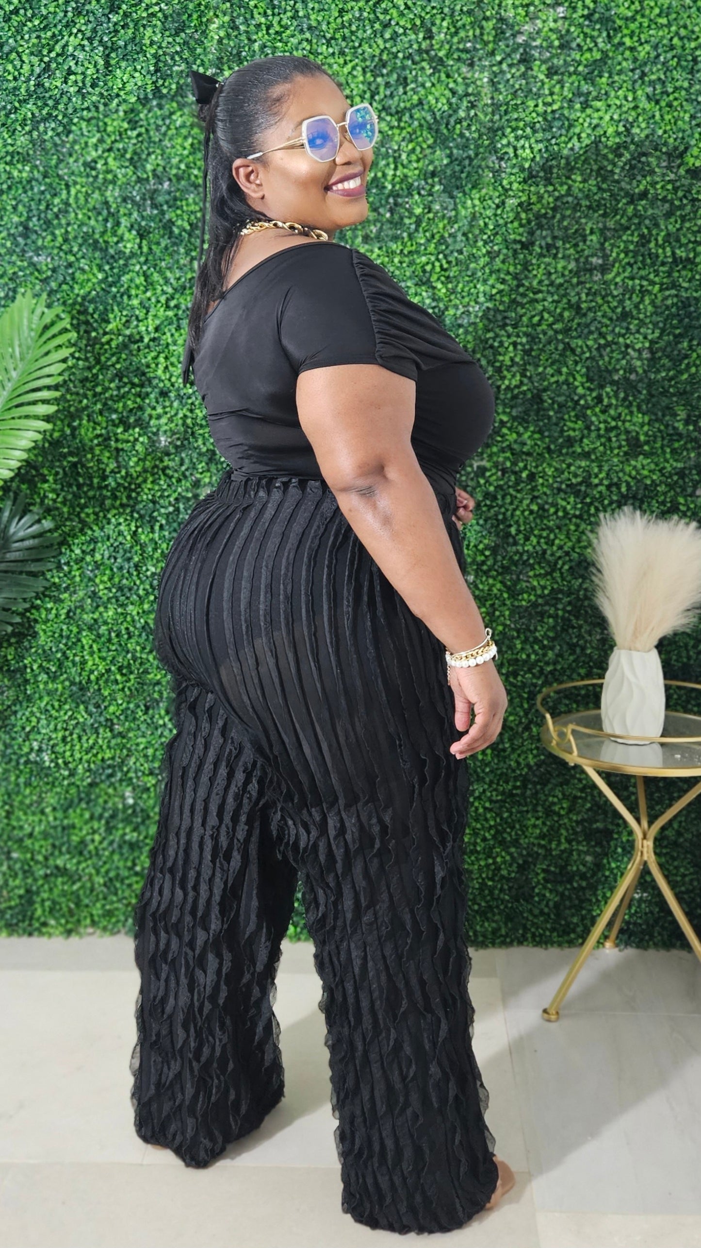 Royalty Ruffle Pants Set || Black