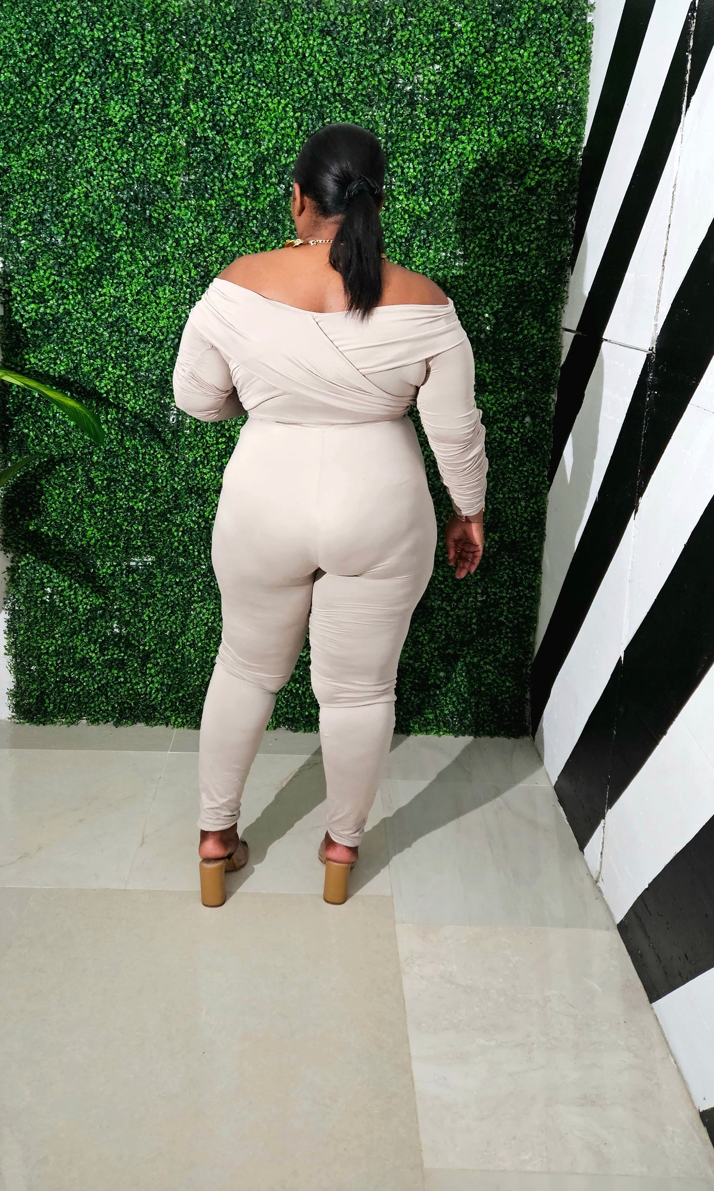 Nude Allure Set