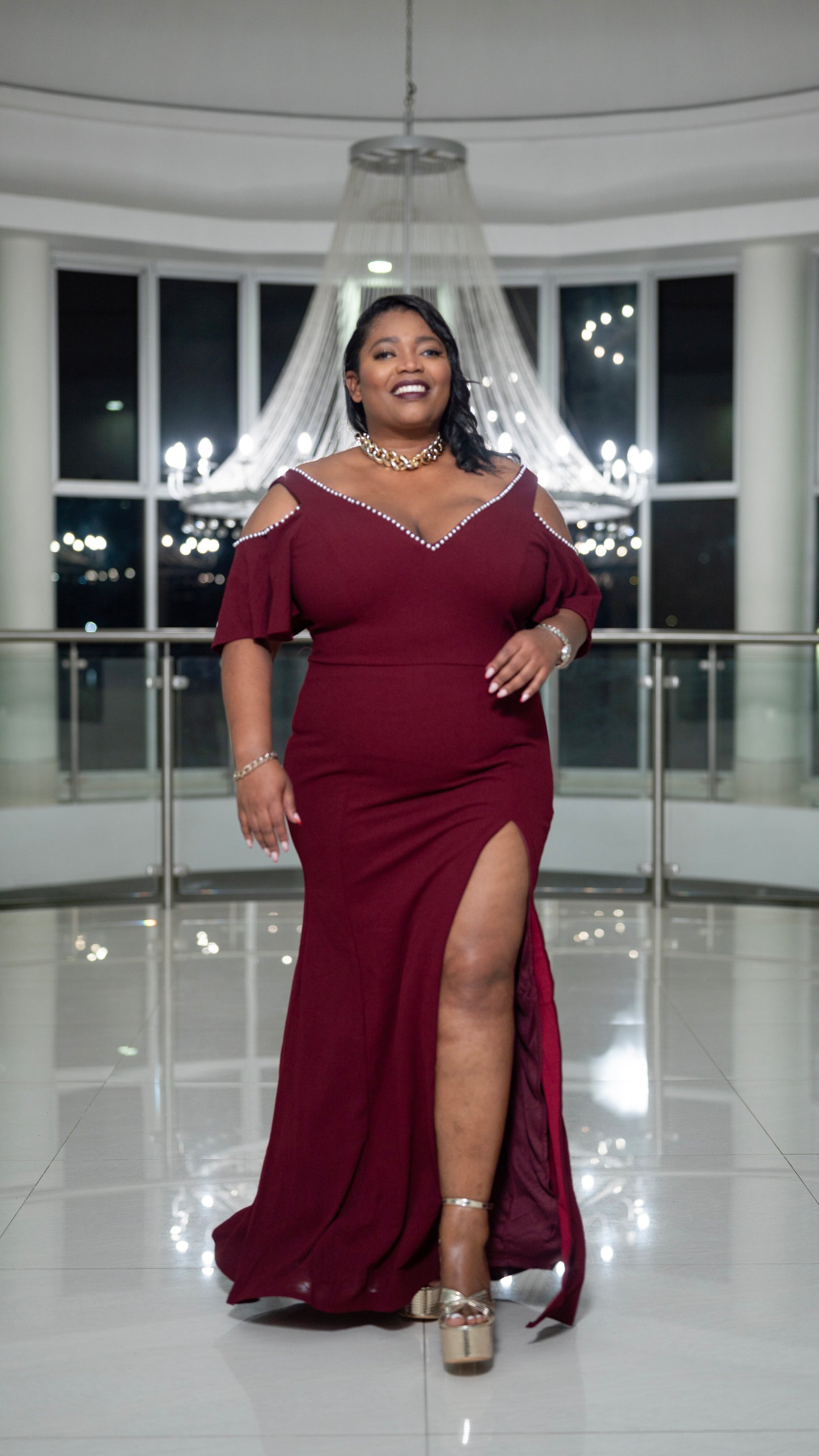 LILIA COLD SHOULDER PEARL TRIM GOWN - BURGUNDY