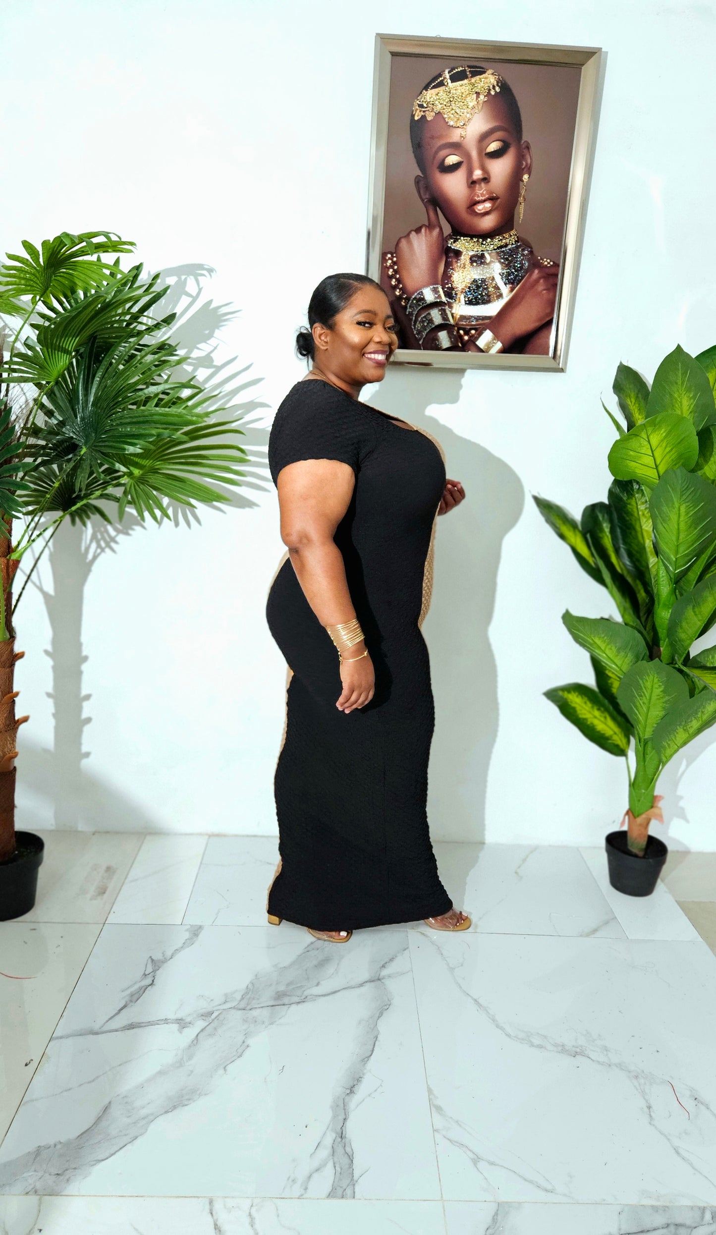 Two Tone Curve Contour Maxi Dress