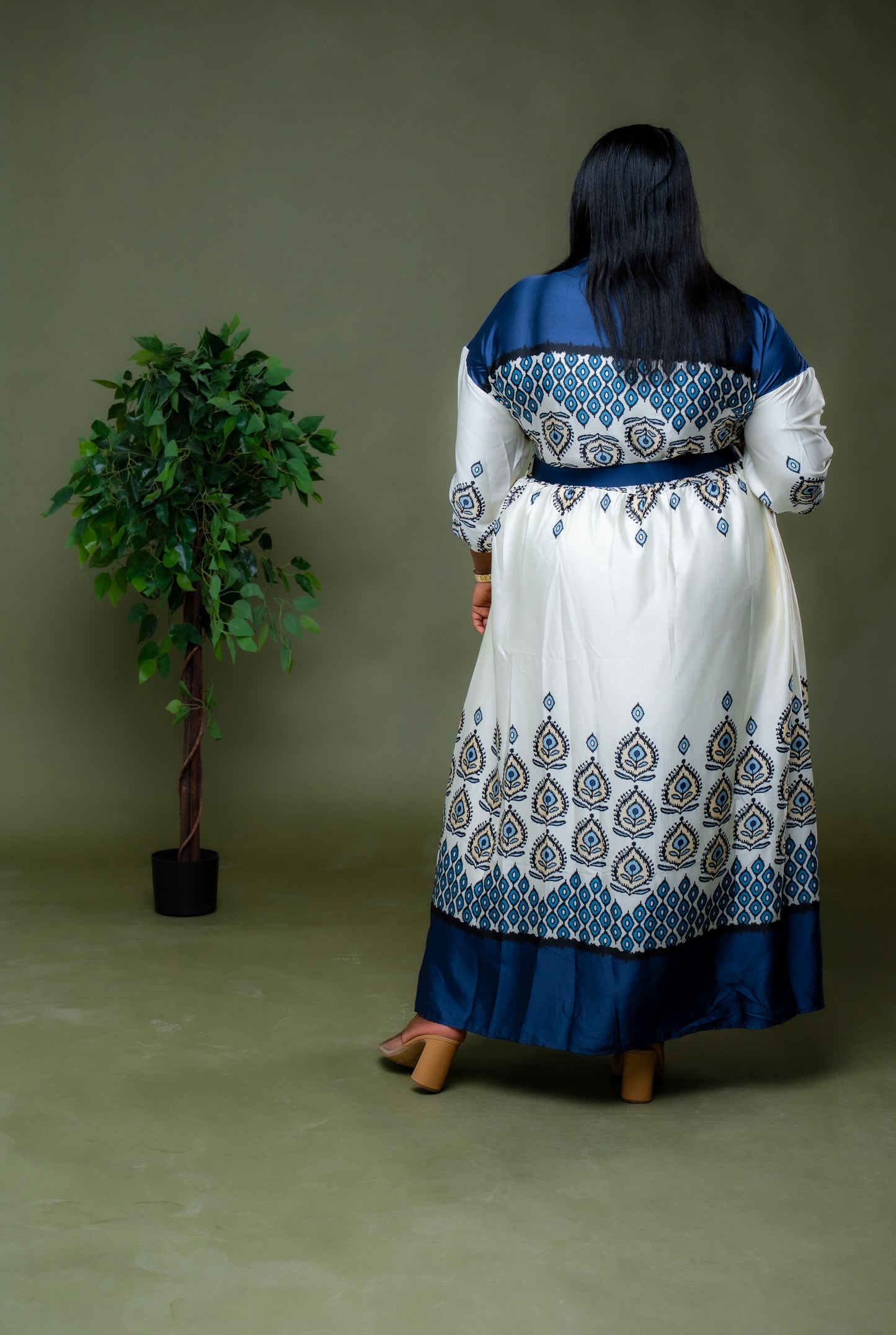 Graphic Mosaic Maxi Dress || Blue