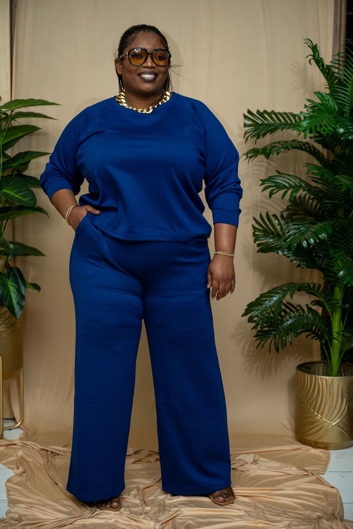 Jet Set & Chill Set || LT Navy