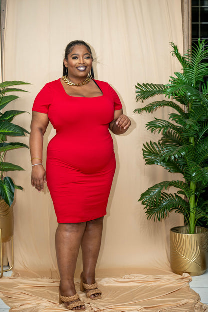 The Essential Babe Midi Dress || Red