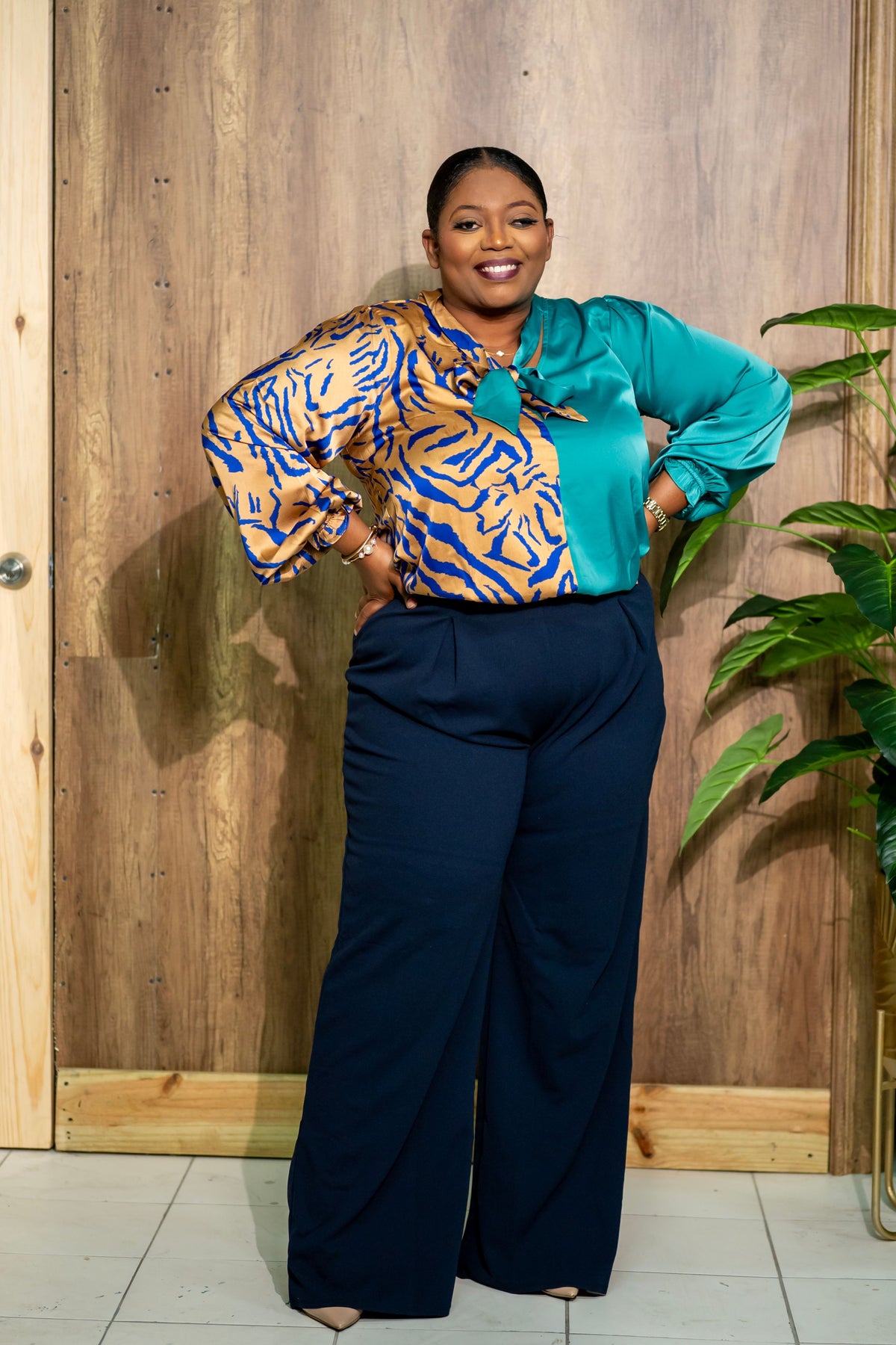 Flow Wide-Leg Pants || Navy Blue