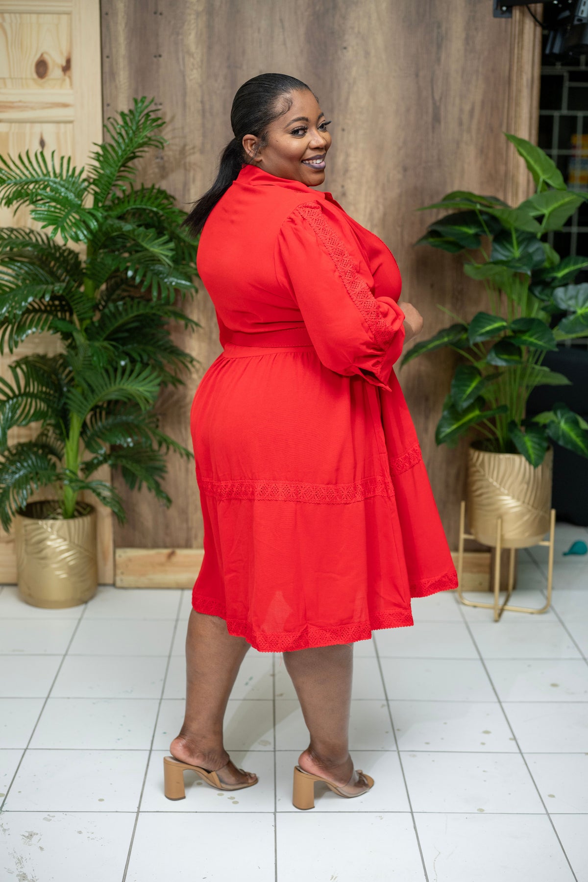 The Sunday Best Belted Dress || Red