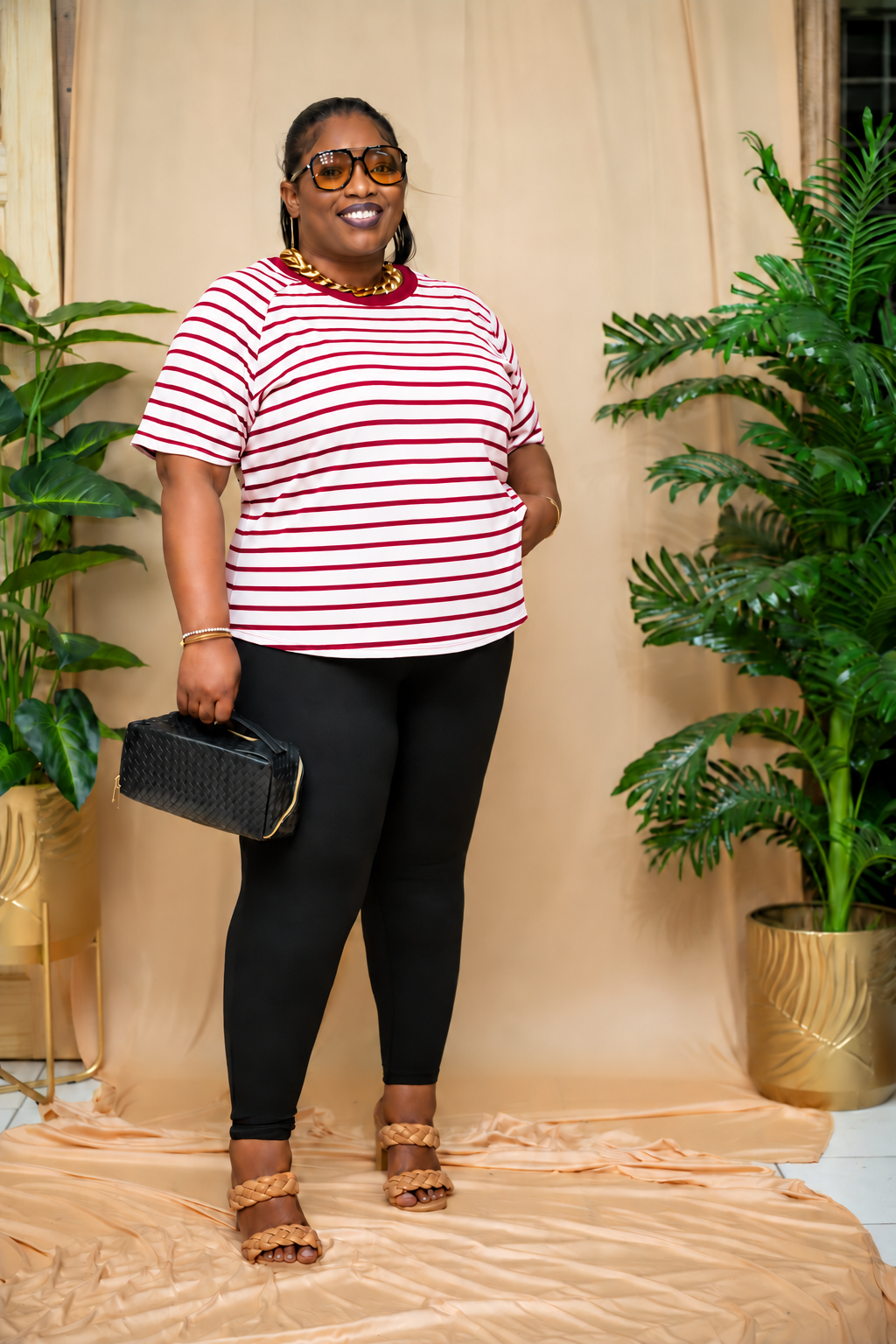 Tayzia Crew Neck Strip Top || Red & White