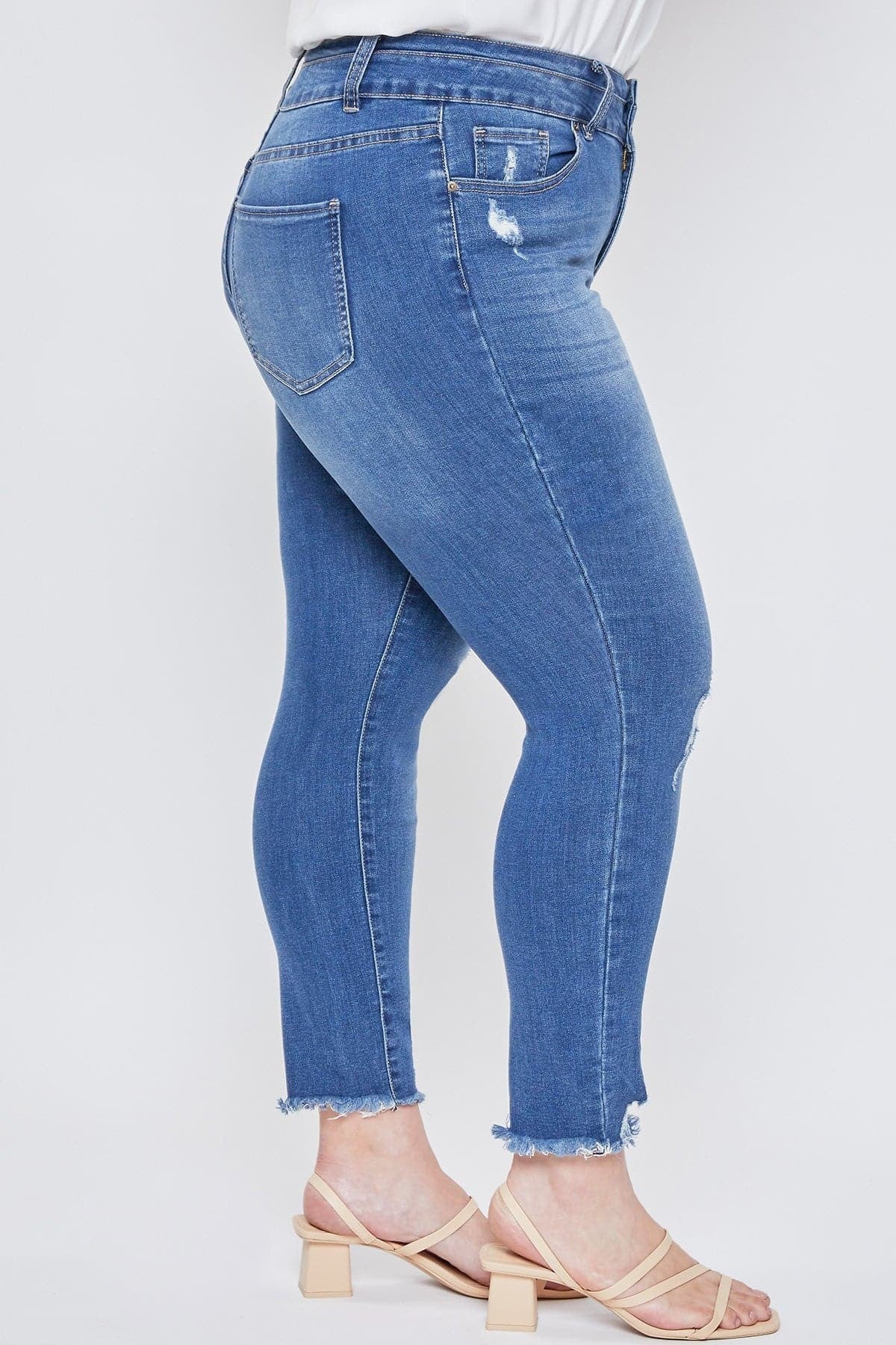 Soft Flex Distressed Jeans || Blue