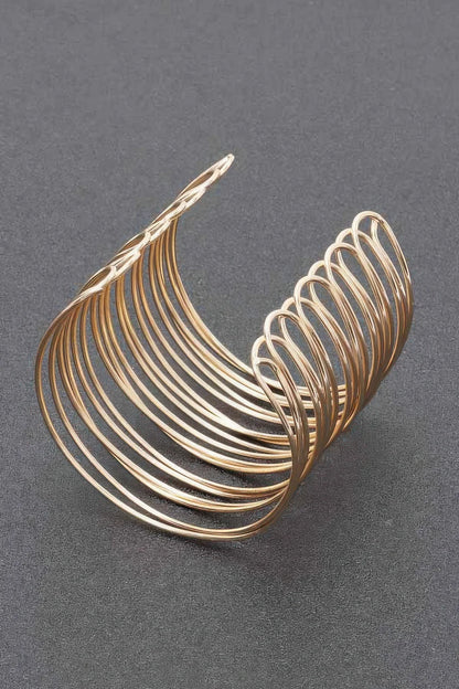 Metal Cuff Bracelet || Gold