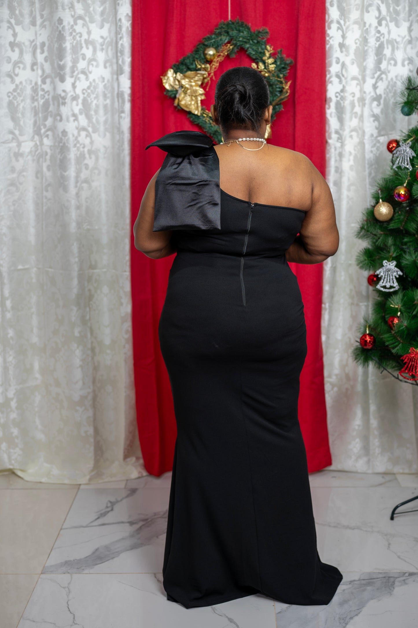 Midnight Muse Gown-Black