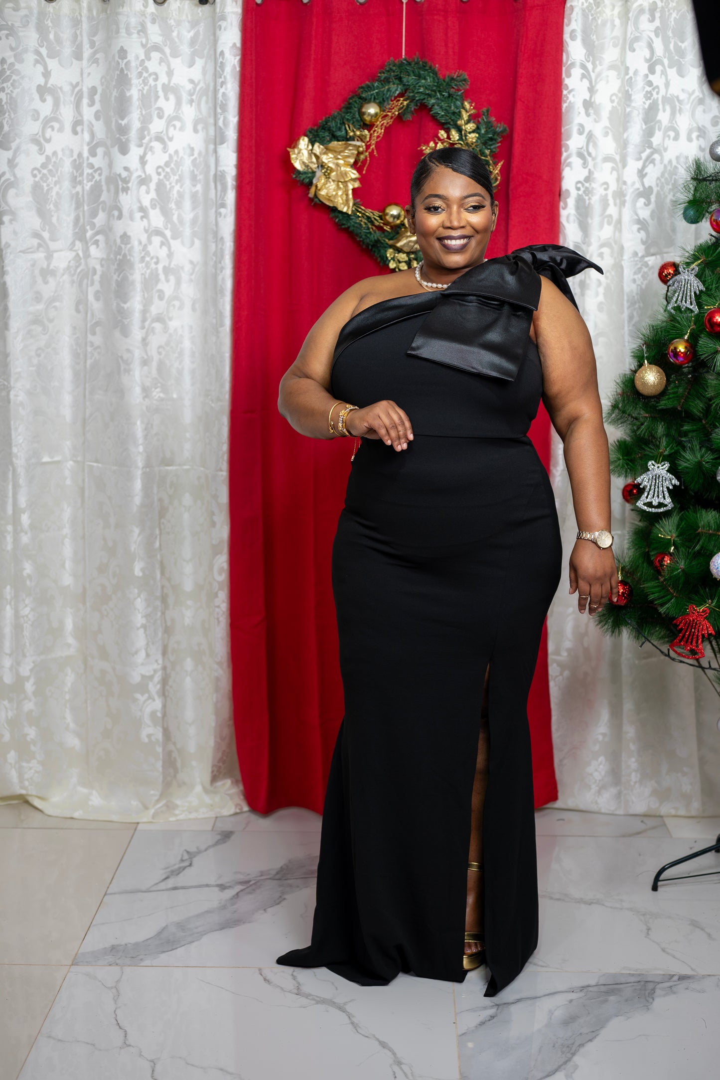 Midnight Muse Gown-Black