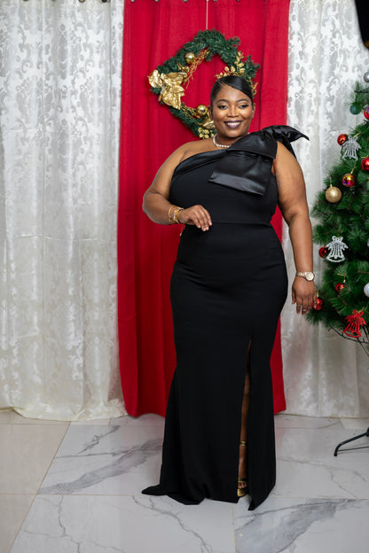 Midnight Muse Gown-Black