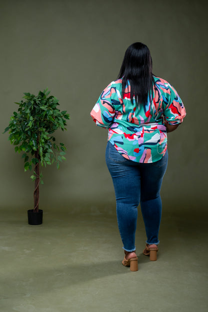 Paint the Town Chic Shirt || Green Multi