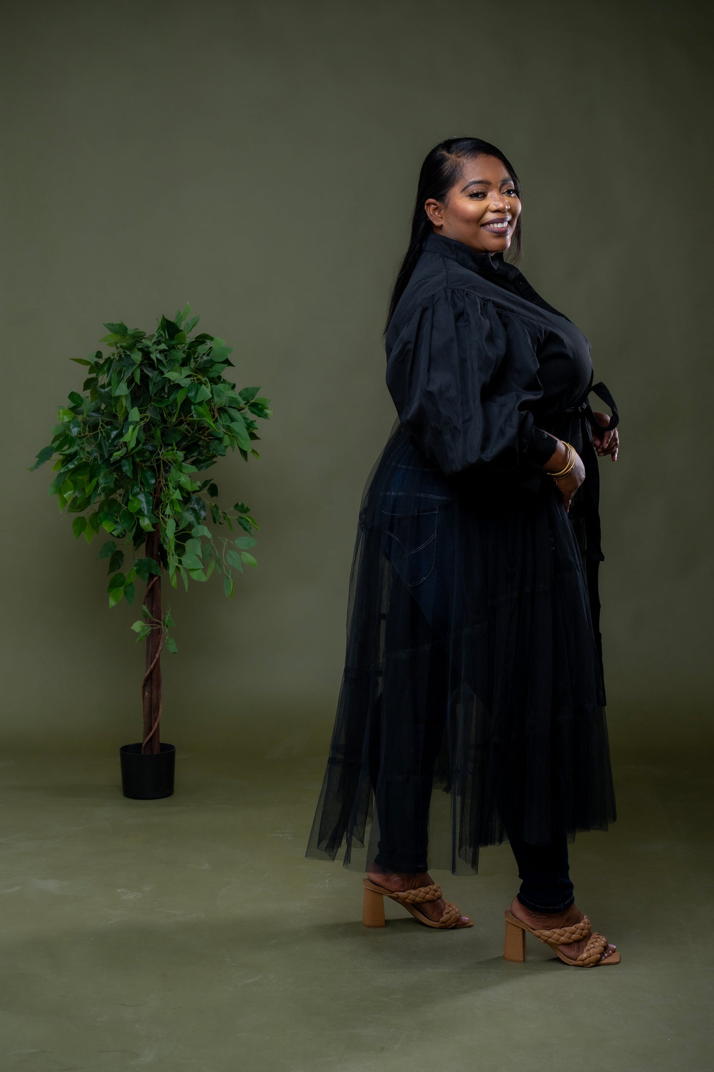 Tulle Be Told Cascade Top || Black