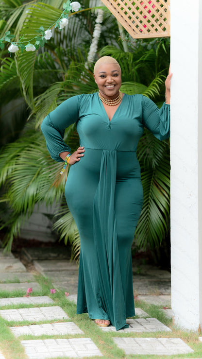 Emerald Embrace Gown || Green