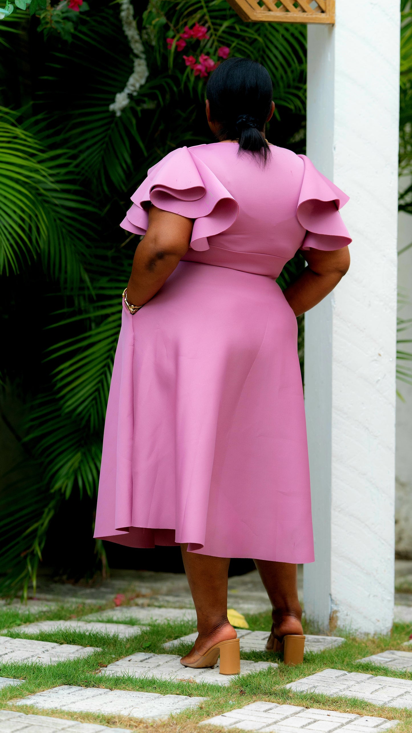 Celeste Charm Midi Dress || Mauve