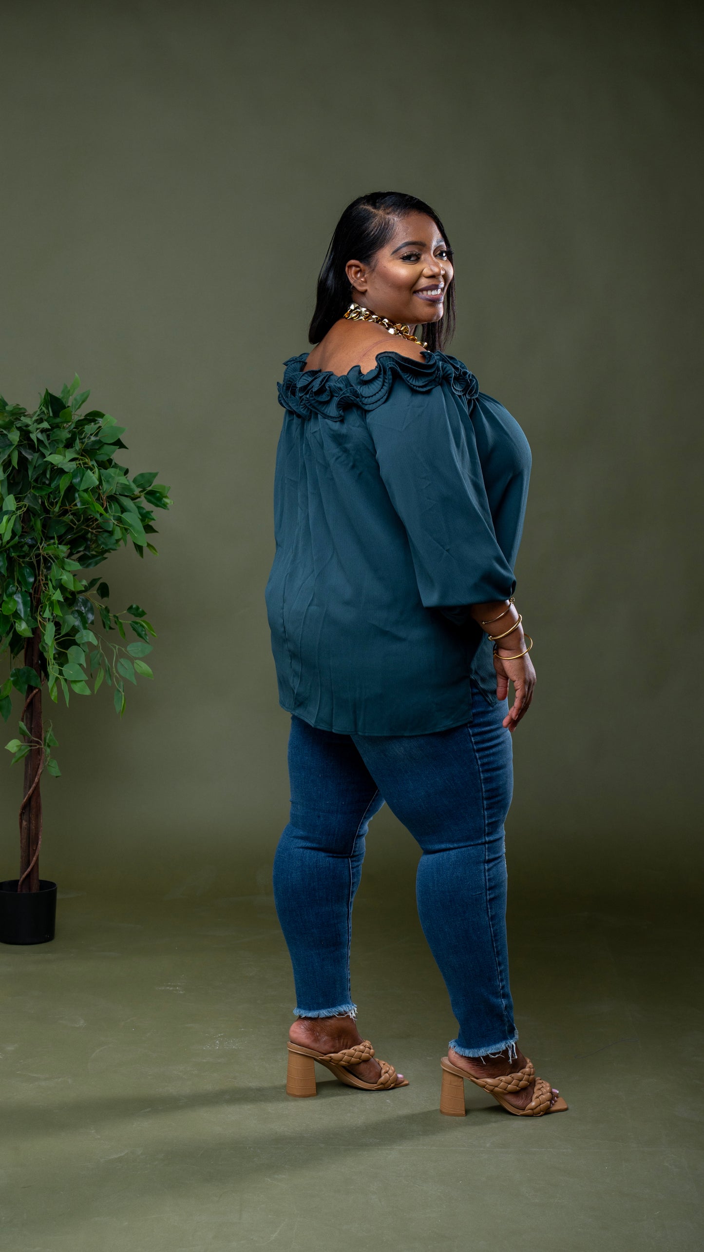 Effortlessly Yours Top || Deep Teal Green