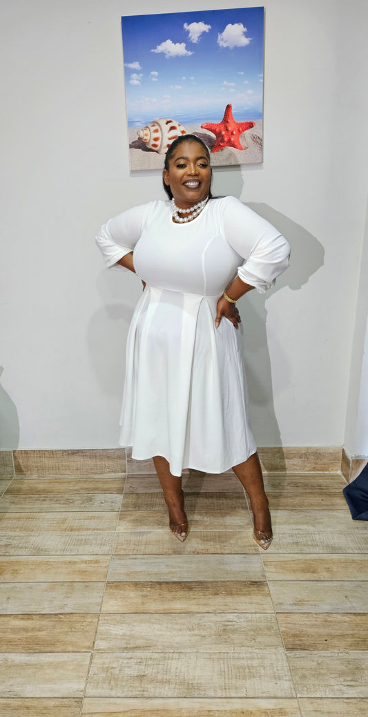 Regal Essence Midi Dress || White