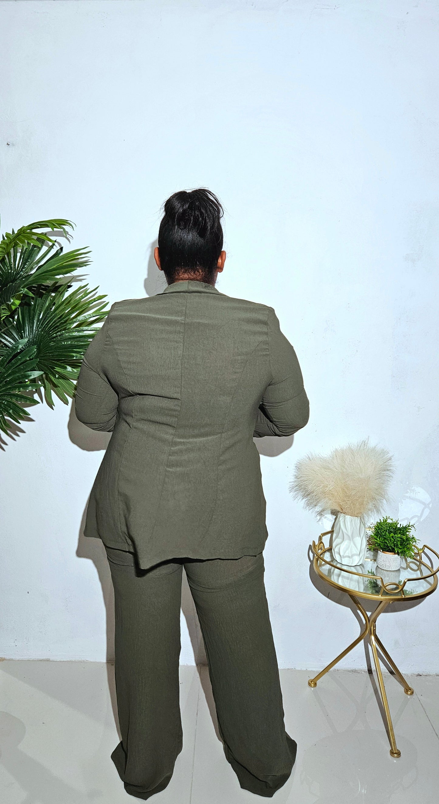 Boss Aura Suit || Olive
