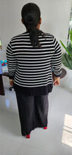 Load image into Gallery viewer, STRIPED SNAP BUTTON CARDIGAN || BLACK &amp; WHITE
