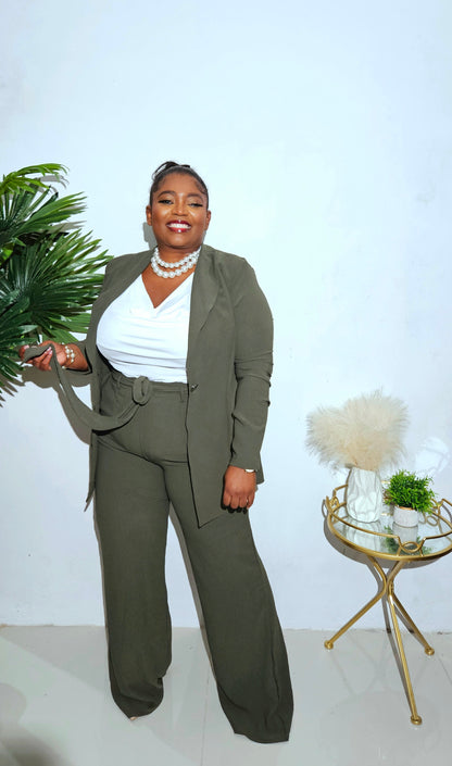 Boss Aura Suit || Olive