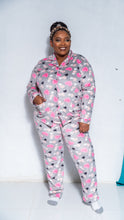 Load image into Gallery viewer, Plush Pajama 2pc Set || Grey Heart Print
